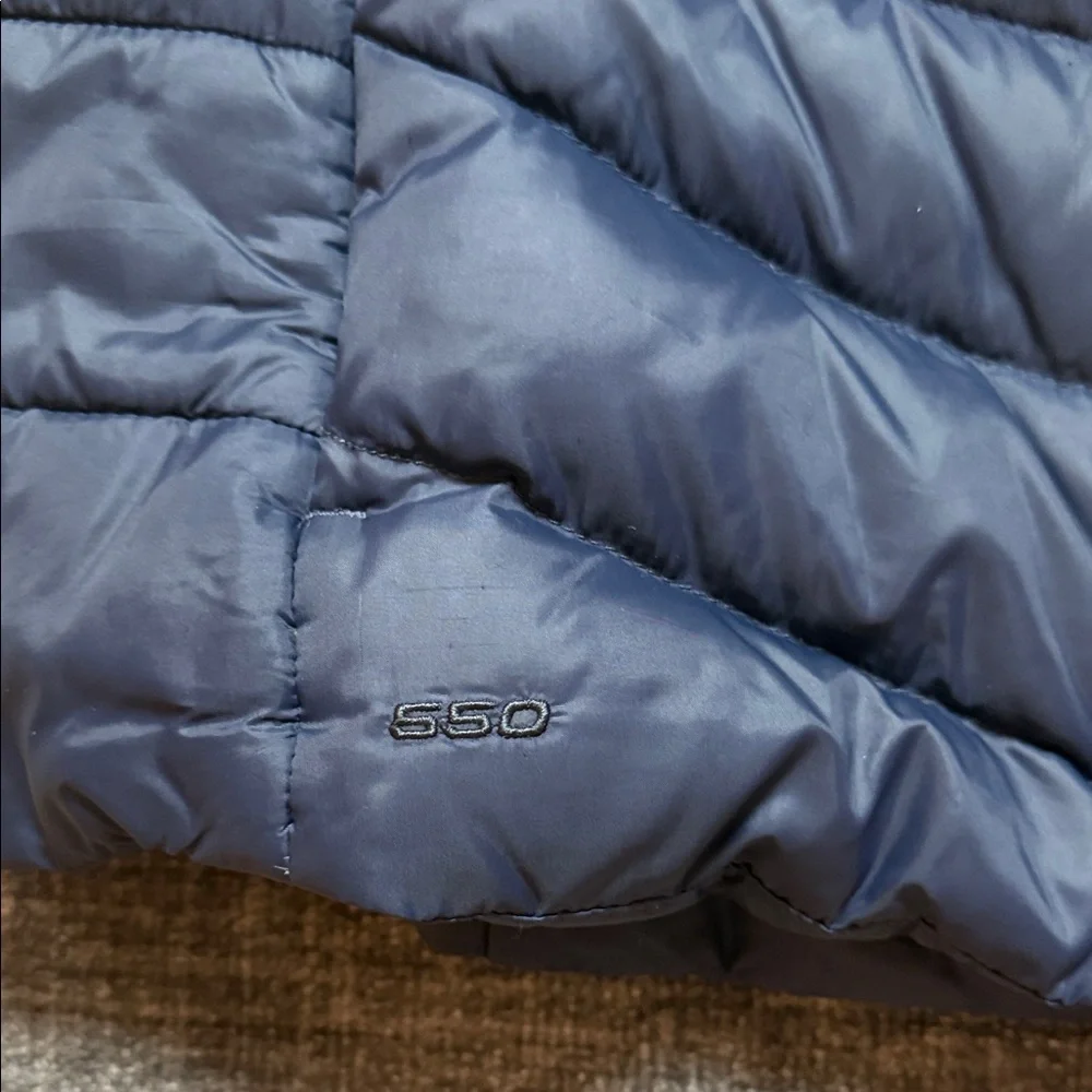 The North Face Women's Navy Quilted Vest - Picture 3 of 5